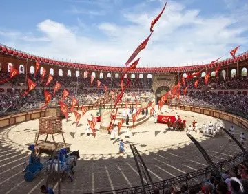 De arena in het themapark Puy du Fou in de Vendée.