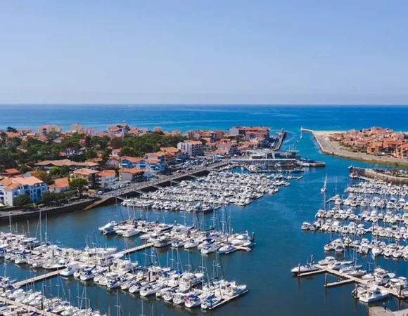 De mooiste stadswijken aan de Atlantische kust in Frankrijk: in Capbreton, Saint-Gilles- Croix-de-Vie en Biarritz