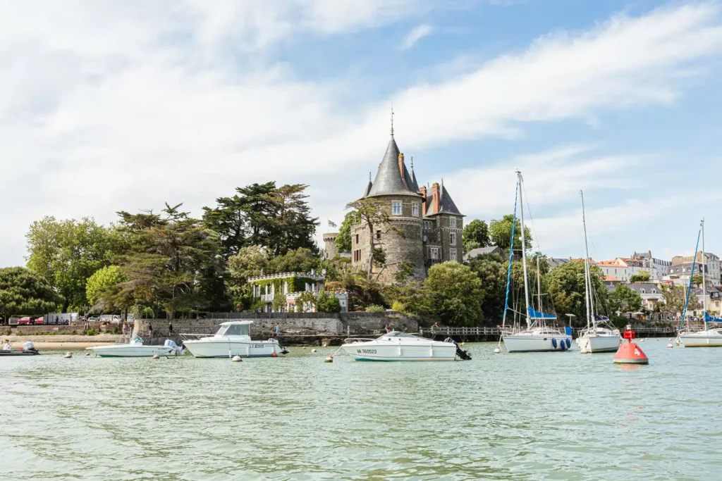 Destination cote atlantique ot pornic bd 151.jpg